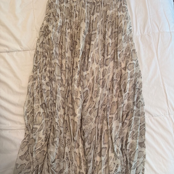 Lucy Paris Python Accordian Pleated Midi Skirt Size S - Picture 2 of 4
